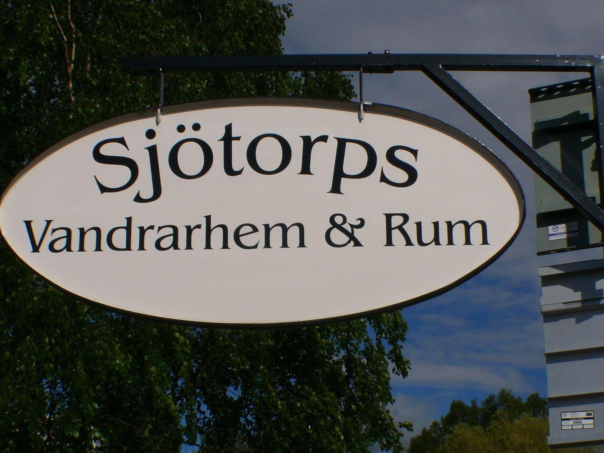 Perssons I Backens Pensionat- Sjoetorps Vandrarhem & Rum ภายนอก รูปภาพ